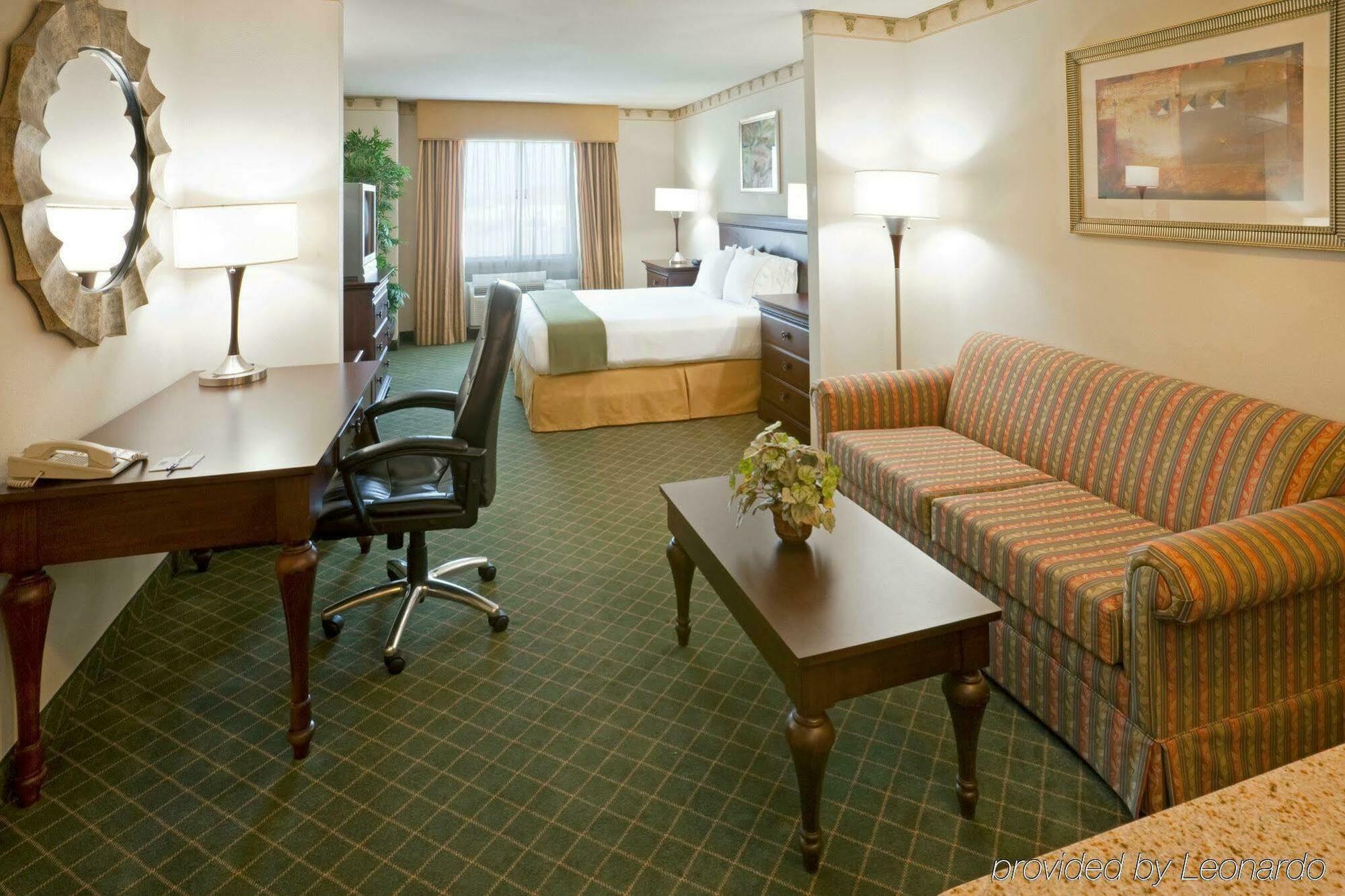 Holiday Inn Express & Suites - Pharr By Ihg Luaran gambar