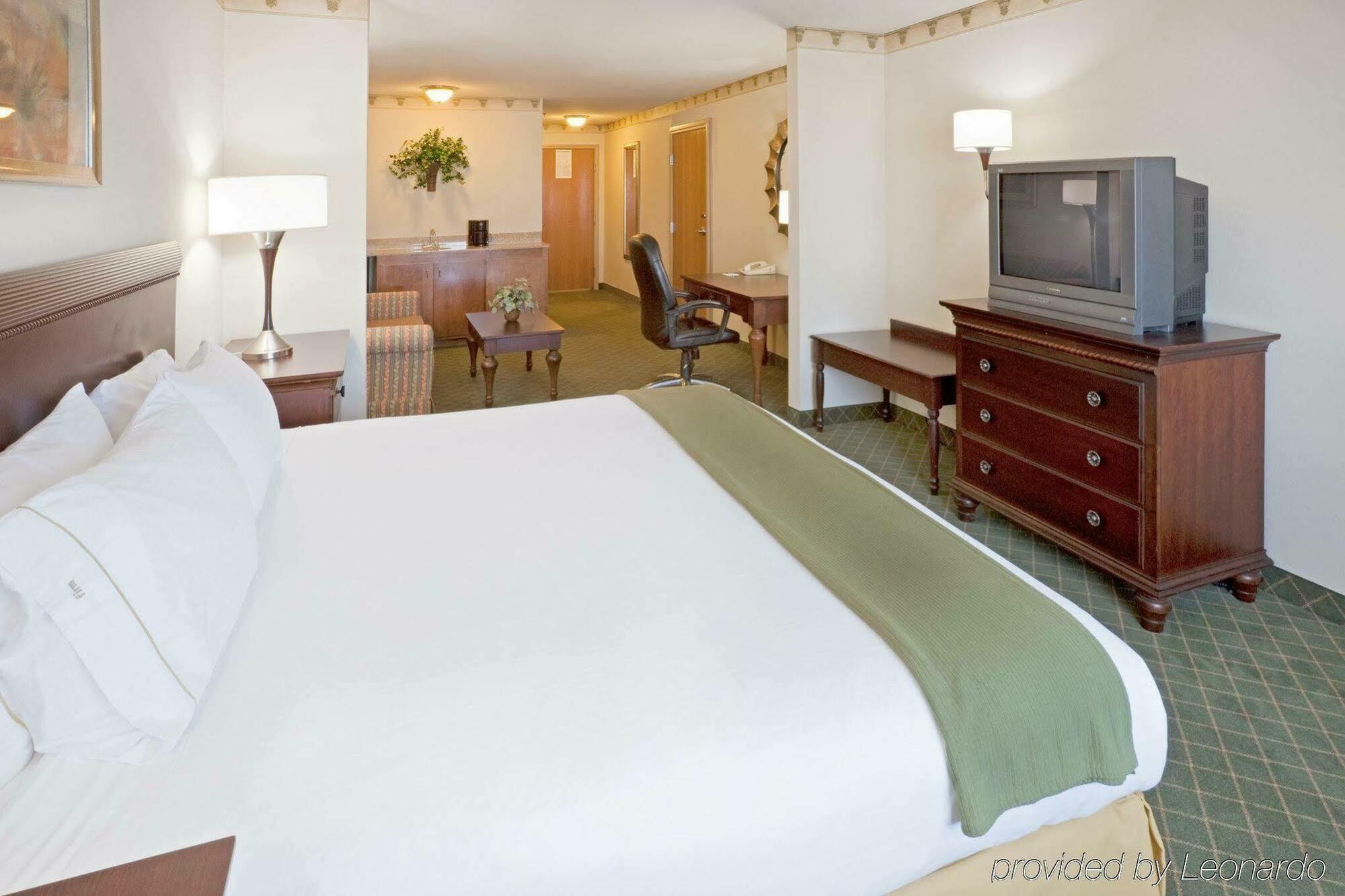 Holiday Inn Express & Suites - Pharr By Ihg Luaran gambar